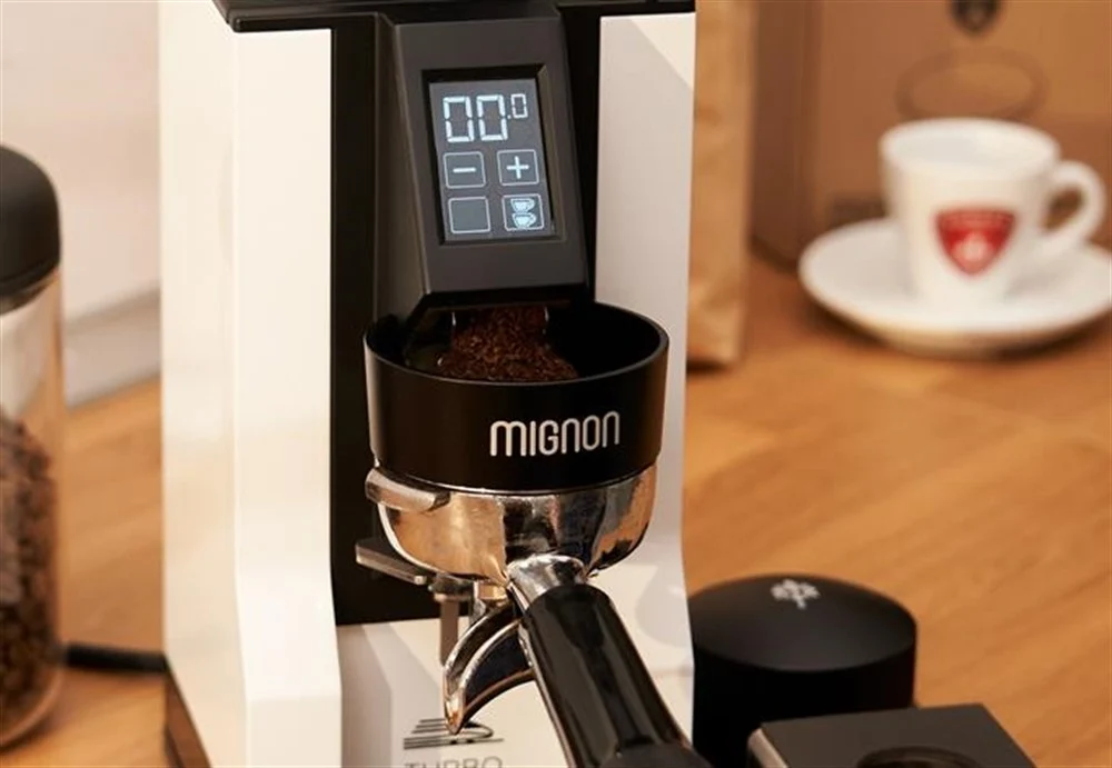 Eureka Mignon Magnetic Dosing Funnel - Image 3